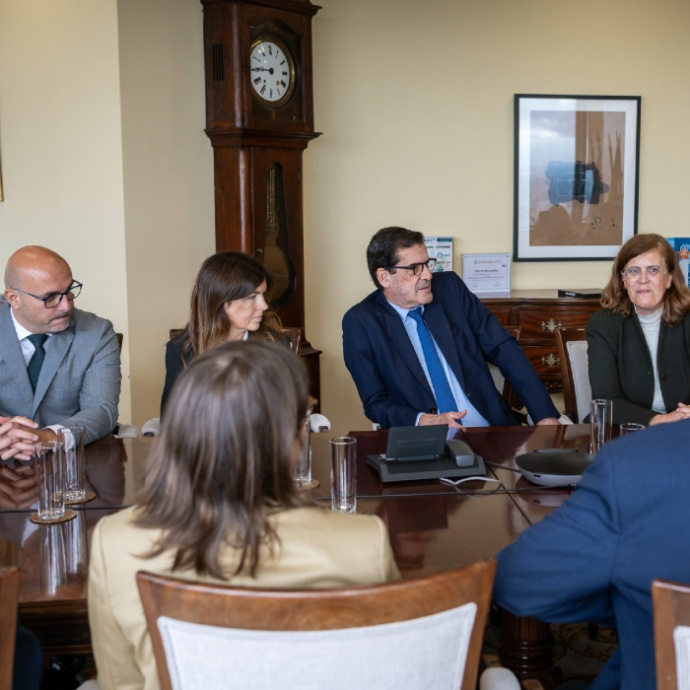 rui moreira com o conselho de administração da stcp